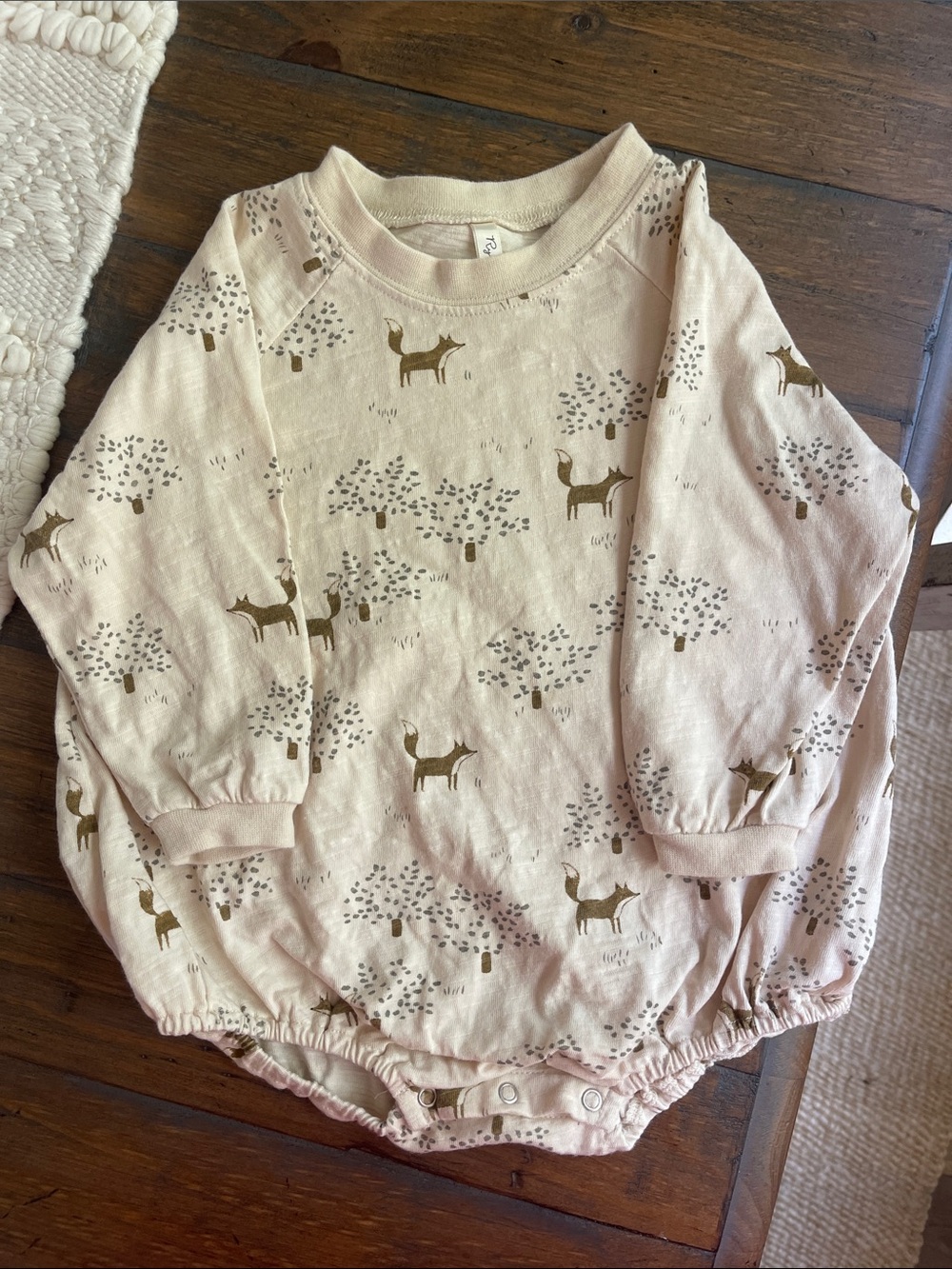 Rylee + Cru Cream Fox Print Long-Sleeve One-Piece Bubble